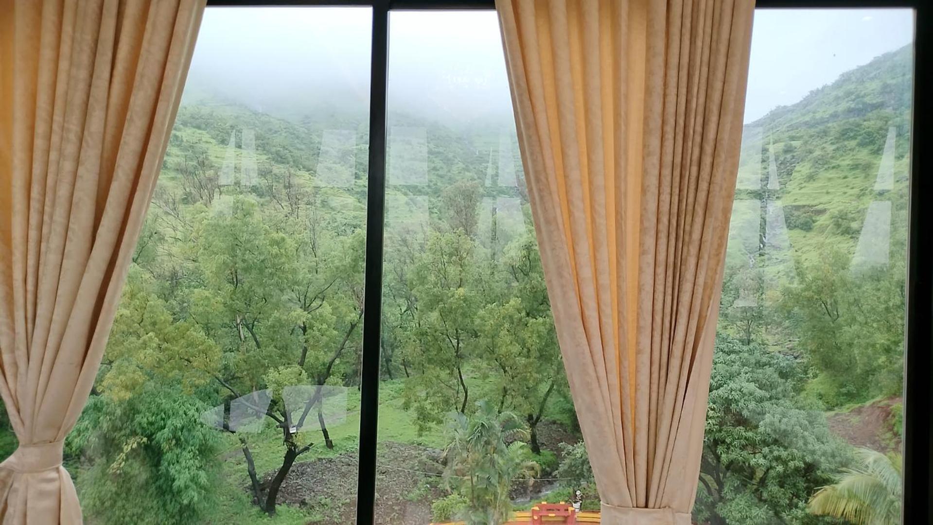 Golden Resort Igatpuri Exterior photo