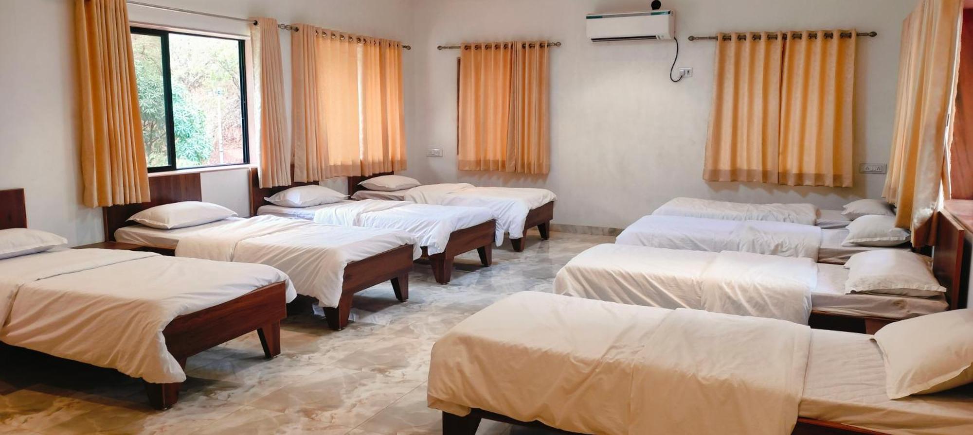 Golden Resort Igatpuri Exterior photo