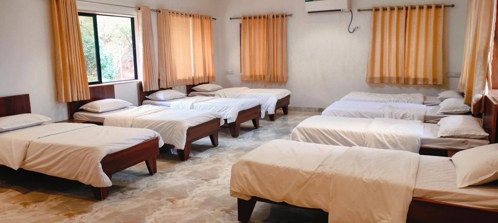 Golden Resort Igatpuri Exterior photo