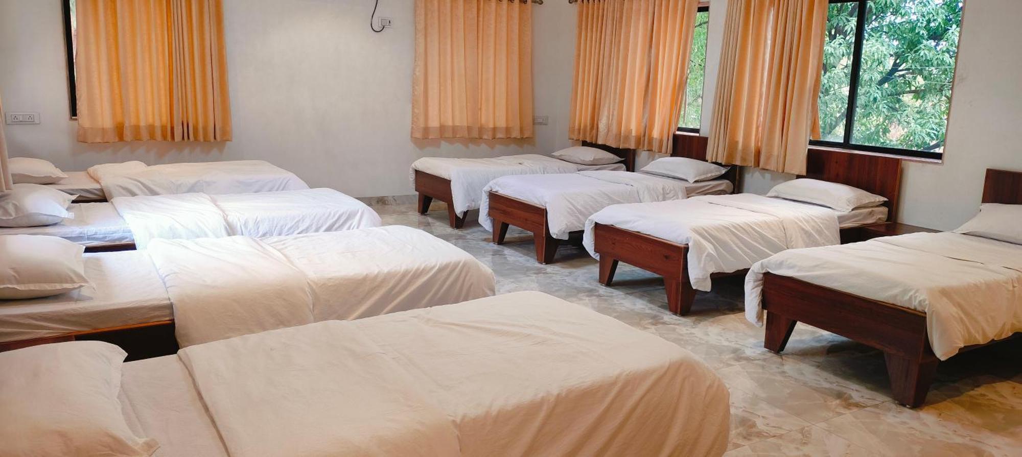Golden Resort Igatpuri Exterior photo
